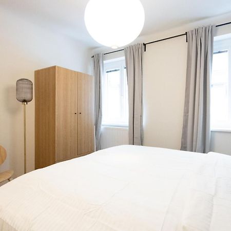 Chic 1-Bed Apt By Canal Walk To Historic Centre Vídeň Exteriér fotografie