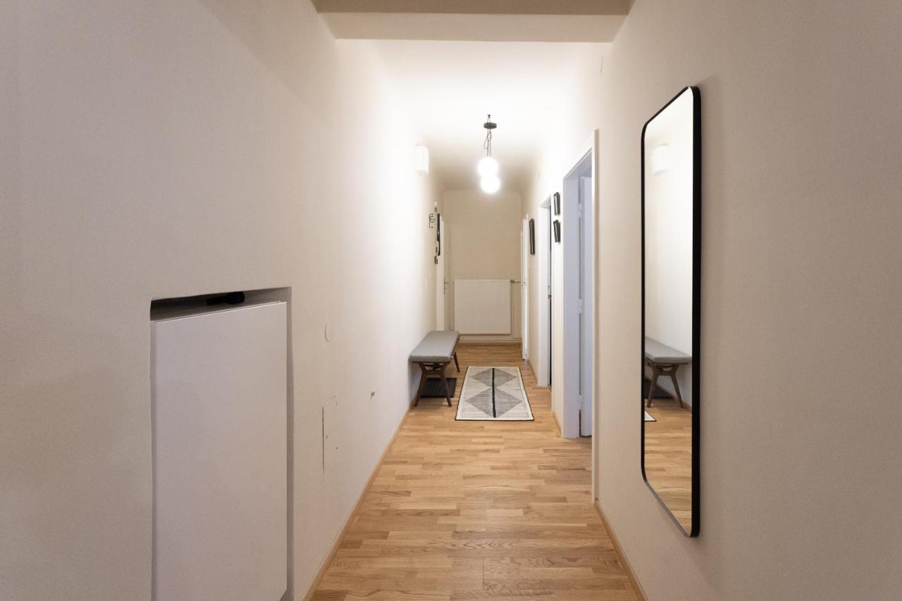 Chic 1-Bed Apt By Canal Walk To Historic Centre Vídeň Exteriér fotografie